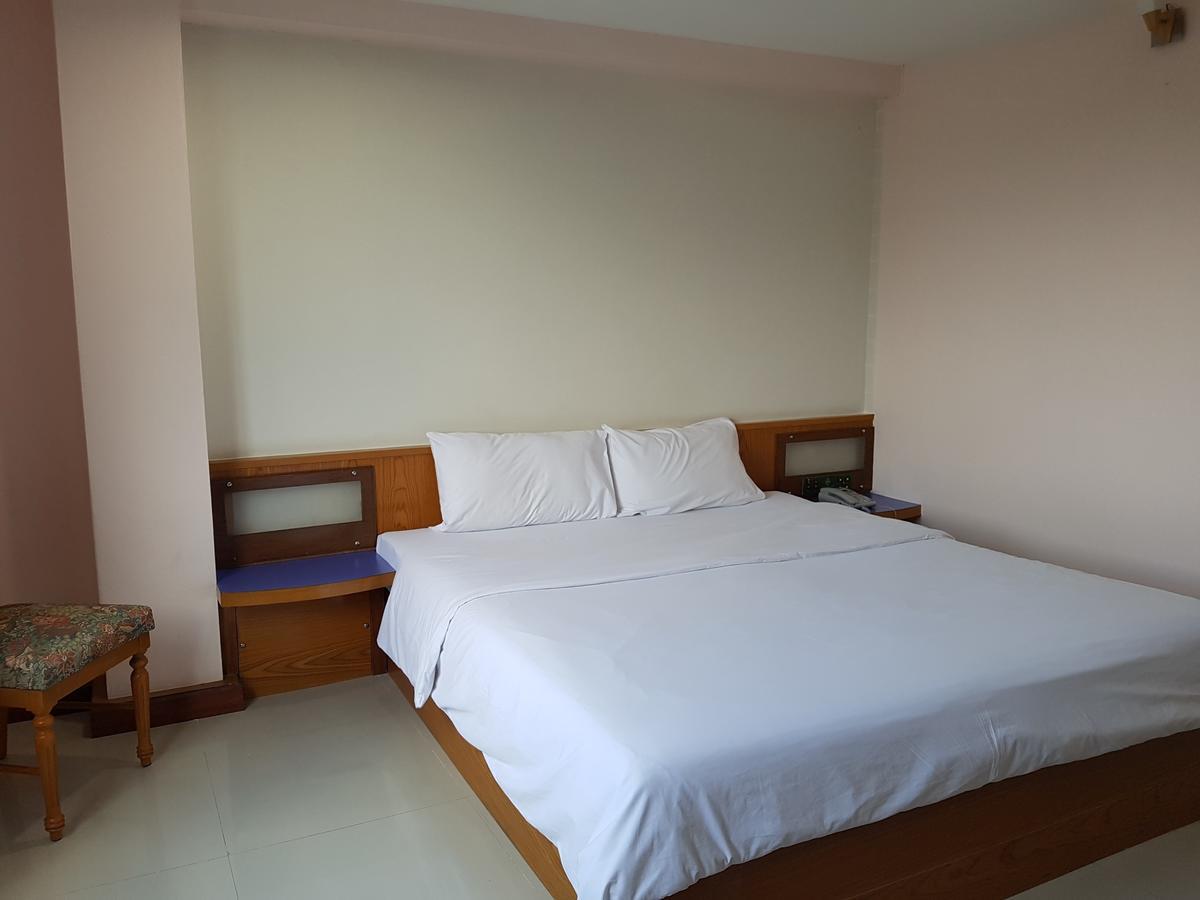 K.S.Pavilion Hotel 呵叻 外观 照片