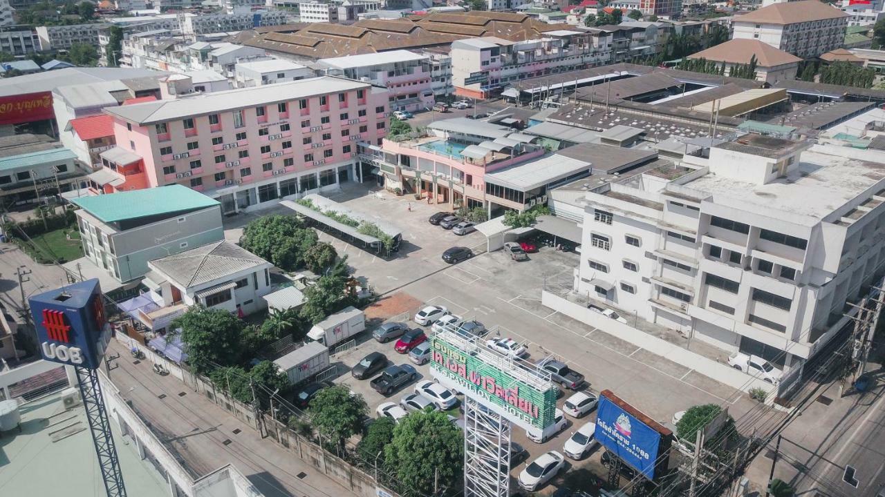 K.S.Pavilion Hotel 呵叻 外观 照片