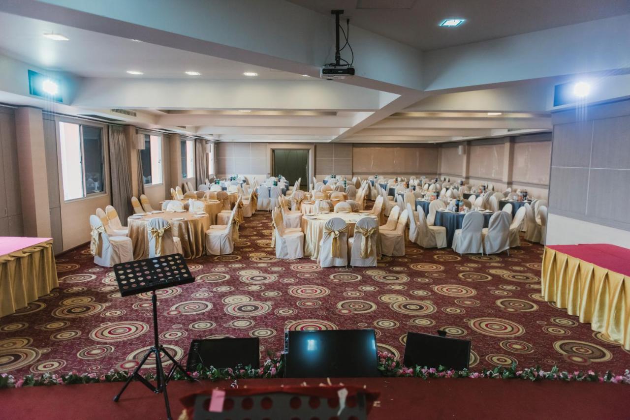 K.S.Pavilion Hotel 呵叻 外观 照片